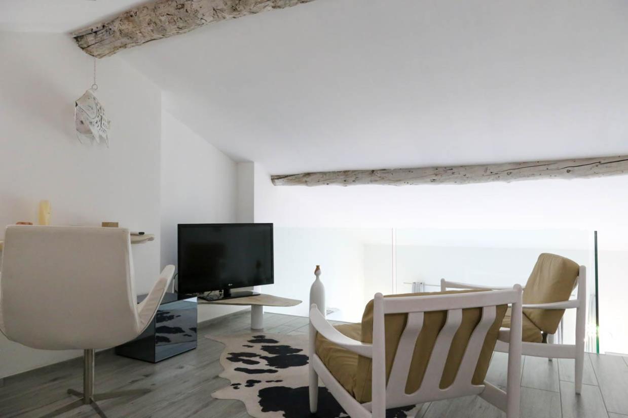 Le Coccinelle Home A Льерна Экстерьер фото